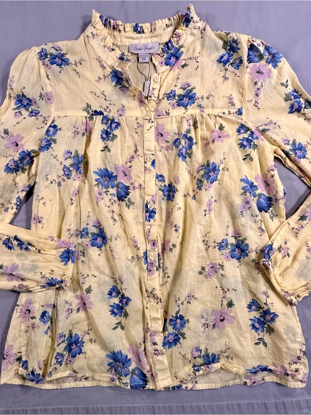 Crinkle Floral Button-Front Top Pale Yellow floral cottage core 70s romantic